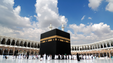 Embark on a Sacred Journey: Umrah with Alfath Tours